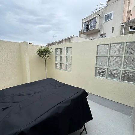 T2 A 100m De Et Terrasse Apartamento *