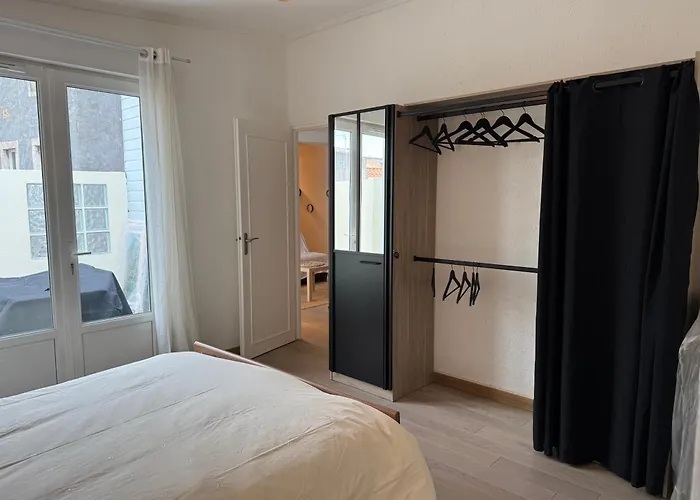 T2 A 100m De Et Terrasse